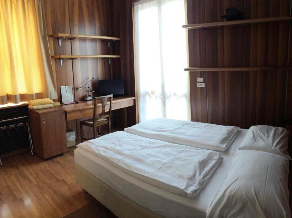 Parc Hotel Casa Mia Lazise Ruang foto
