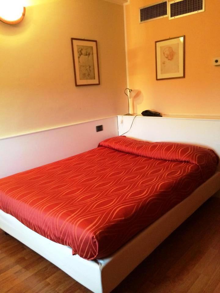 Parc Hotel Casa Mia Lazise Ruang foto